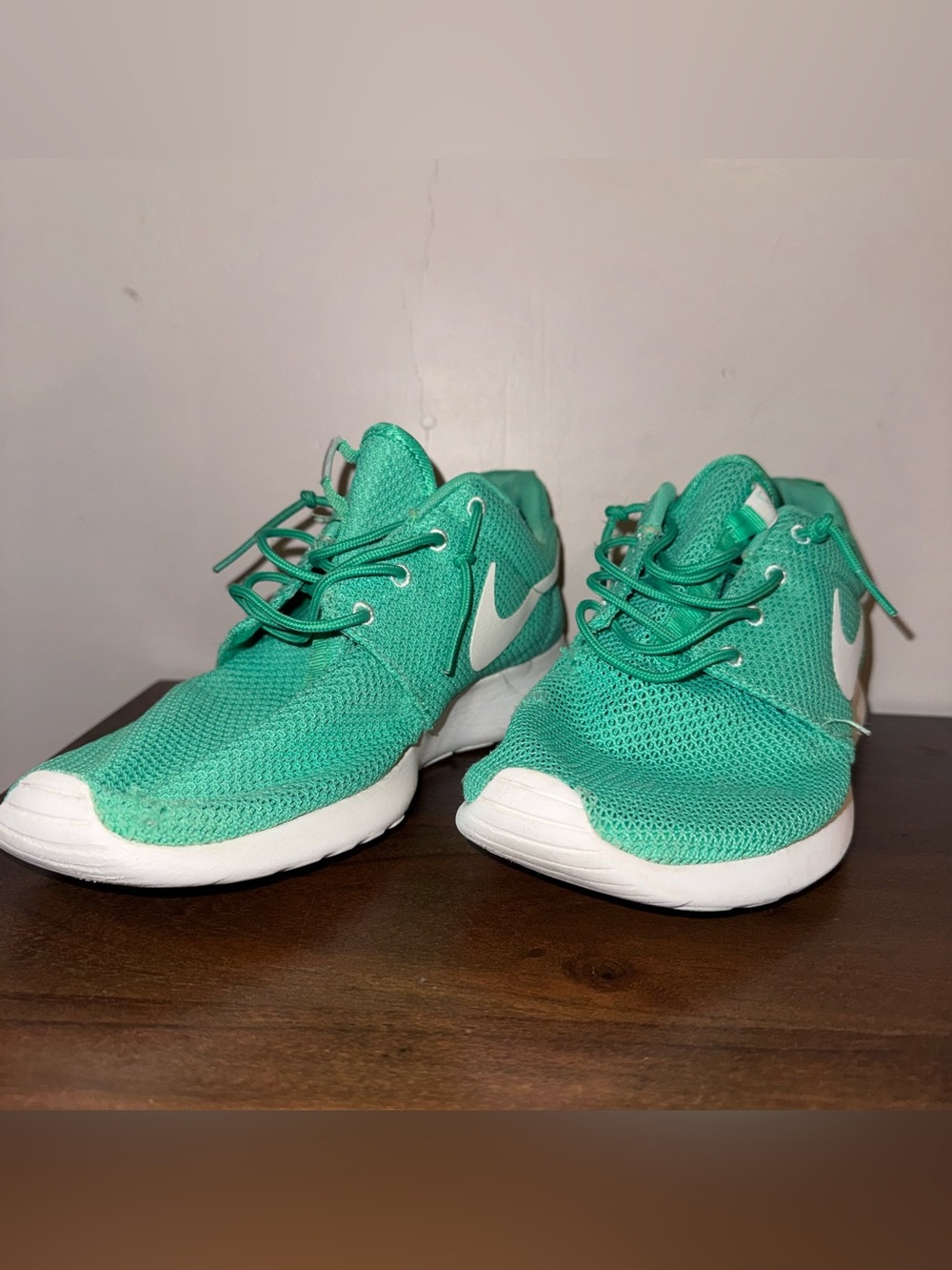 Nike Kids Mint Green Mesh Sneakers with White Swoosh